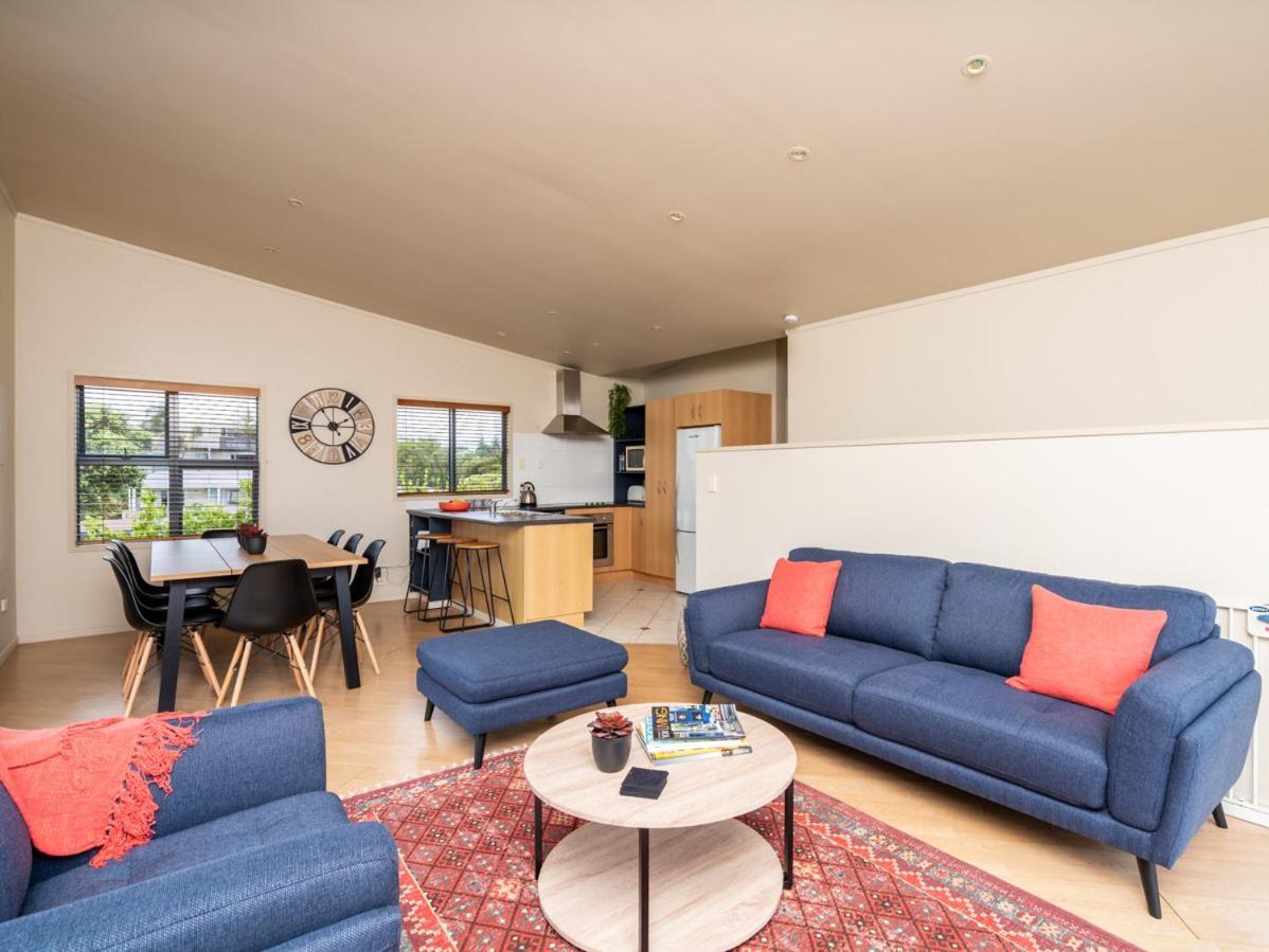 Oceans 8 - Mangawhai Heads Holiday Home Exterior foto
